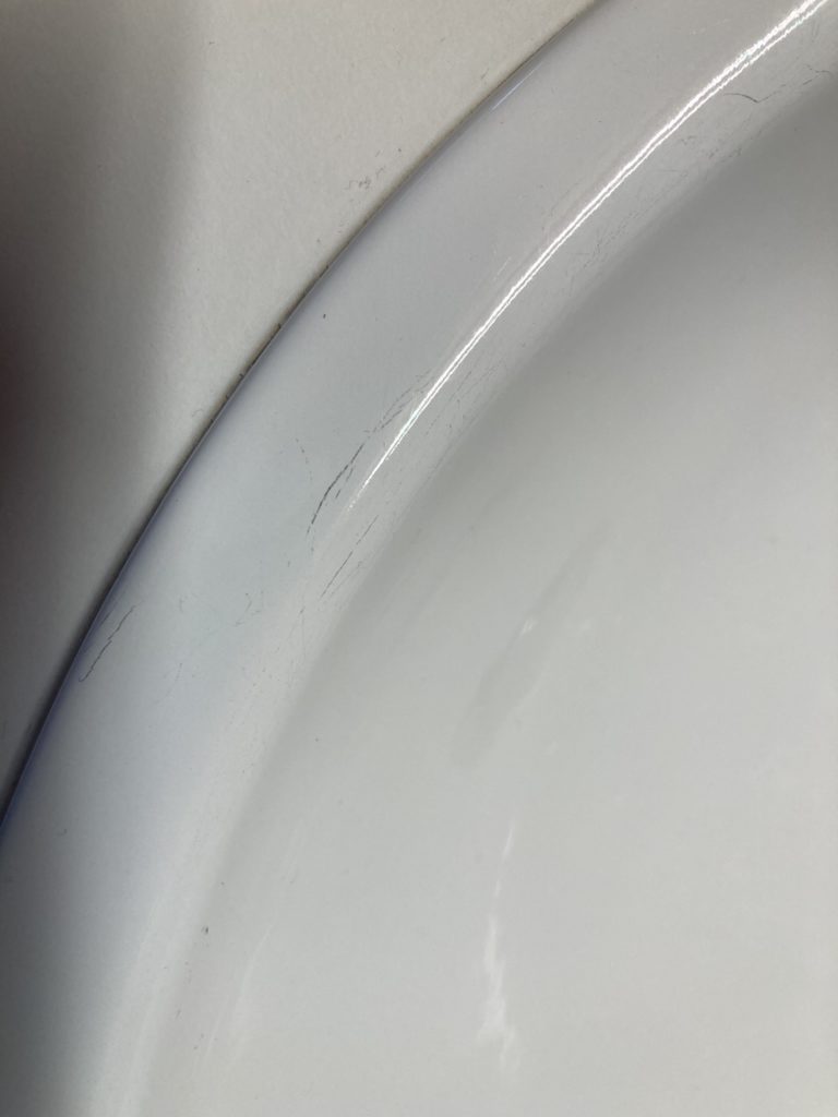 Kratzer in der Badewanne Welche Maßnahmen sind sinnvoll?